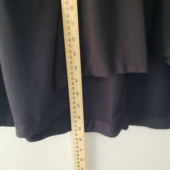 Athleta Cardigan Sweater Wrap Women Large Black Athleisure Yoga Ballet Comfy - Picture 7 of 7